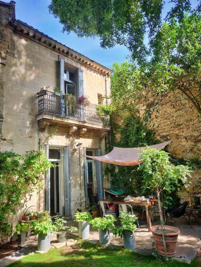 En Ville Et Sous Les Arbres Montpellier Exterior foto