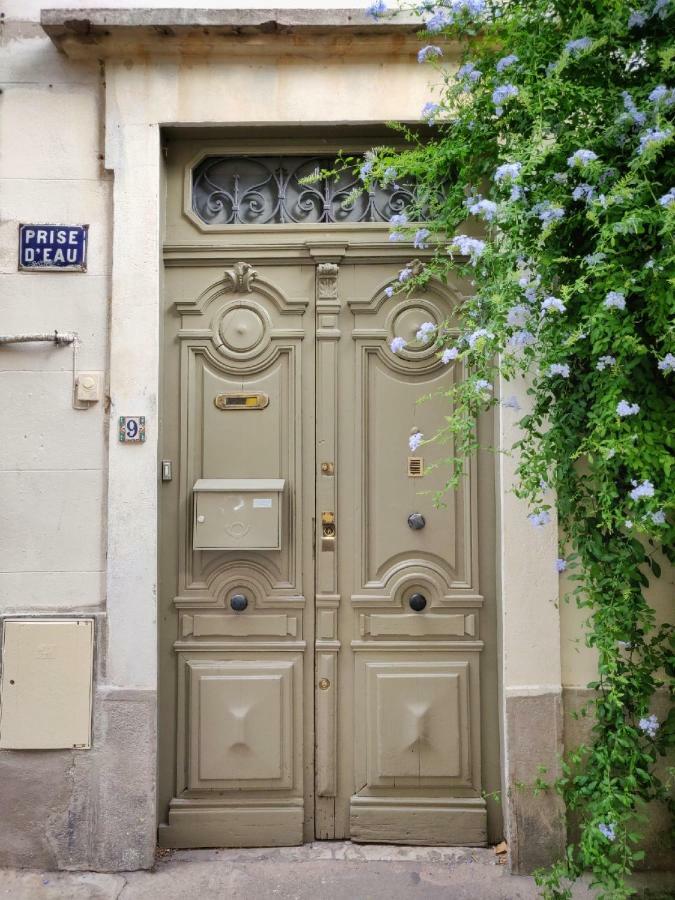 En Ville Et Sous Les Arbres Montpellier Exterior foto